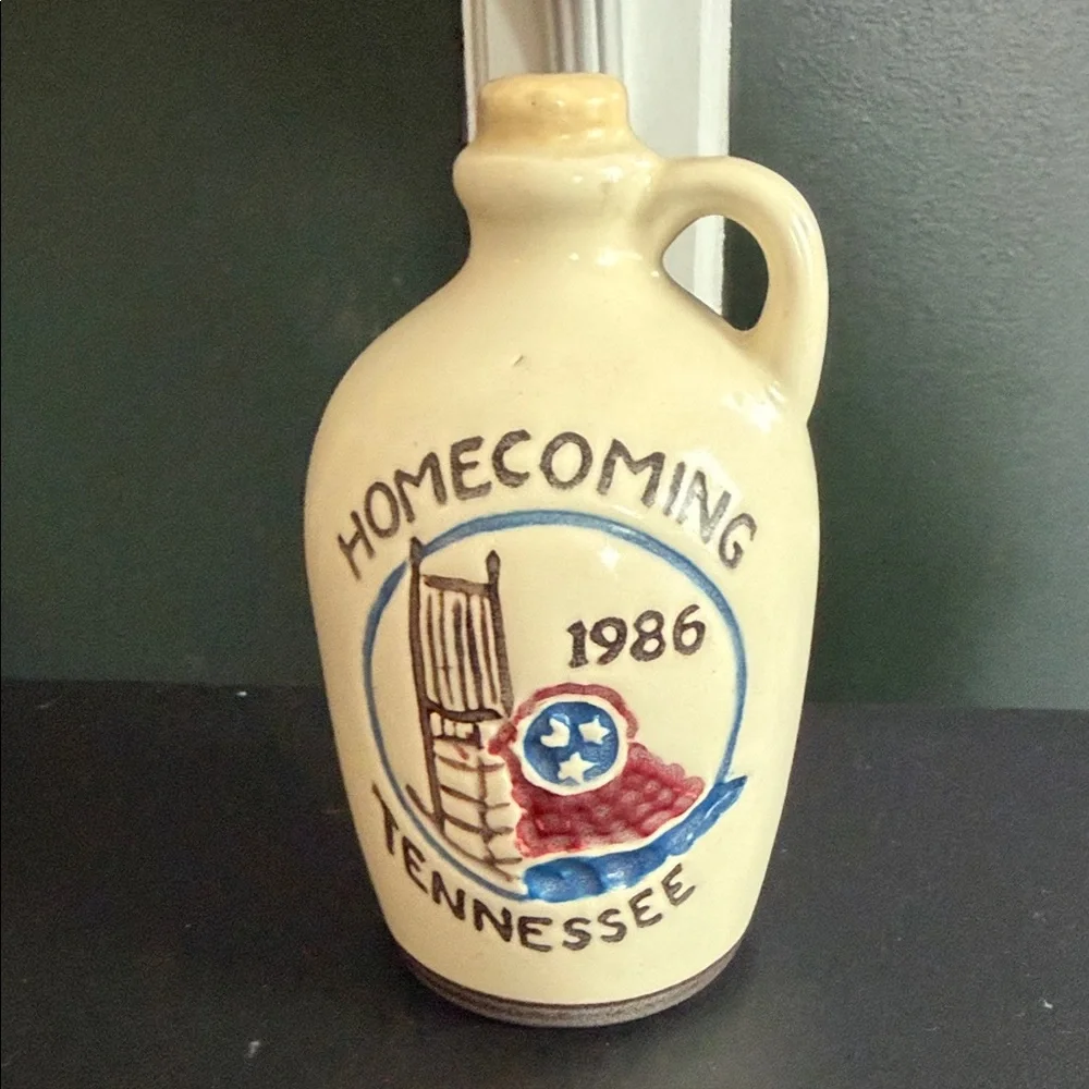 Homecoming Tennessee 1986‎ Ceramic Piggy Bank